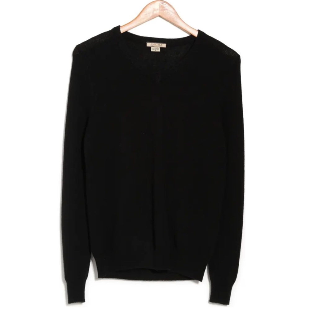 NWOT💝AMICALE Cashmere V-Neck Sweater Size S - Picture 3 of 13